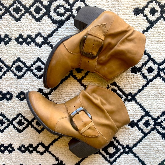 MIA Booties - Picture 1 of 2